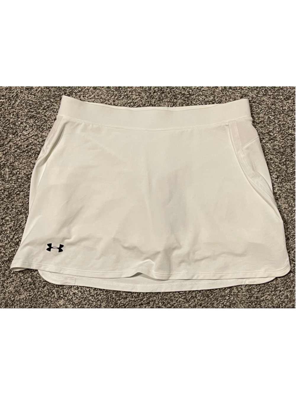 Under Armour Skort, White, NWT